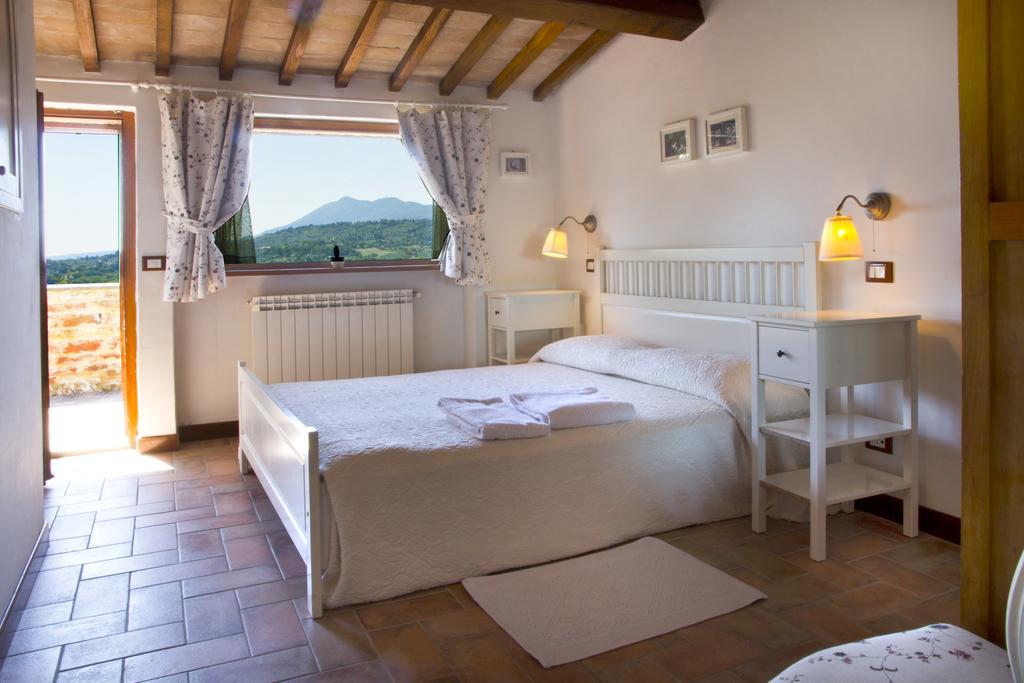 Poggio Cantarello Vacanze Farm stay